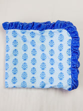 Ruffled Towel - Classic Nostalgia